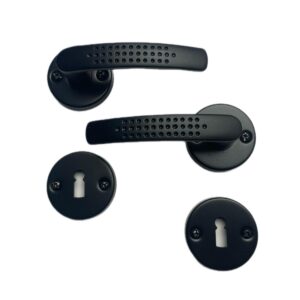 poignée de porte elona noir sur rosace avec rosace trou clé pack europe